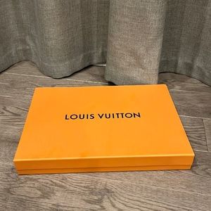Louis Vuitton box